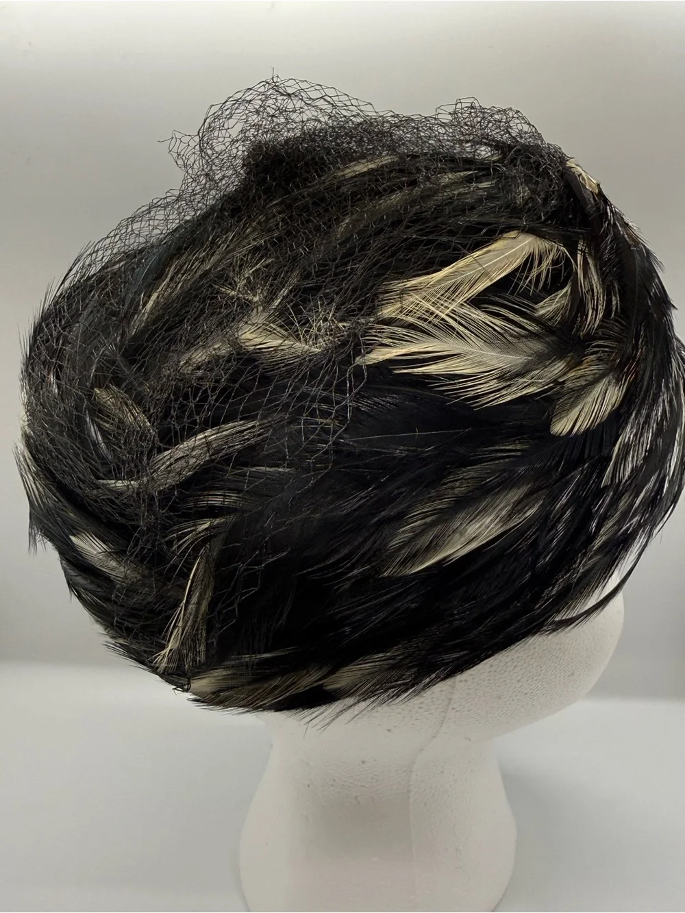 Black and Blonde Feather Cocktail Hat - Women's Feathered Headpiece